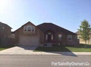 3841 E Barton Creek Dr, Eagle Mountain, UT 84005