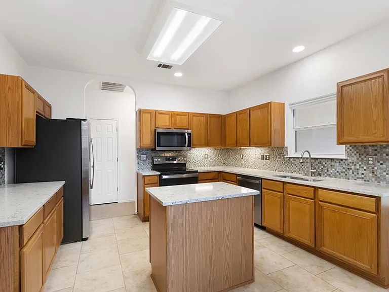 8719 Eagle Peak — Photo 9