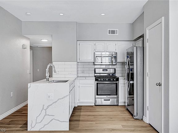 2nd image of 3400 Cabana Dr Unit 1067