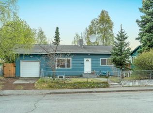 1428 Valarian St, Anchorage, AK 99508