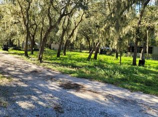 213 Clifton Rd, Crescent City, FL 32112