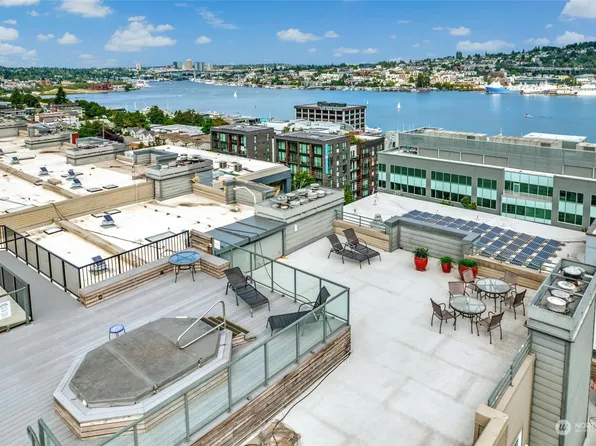 1504 Aurora Avenue N #405, Seattle, WA 98109