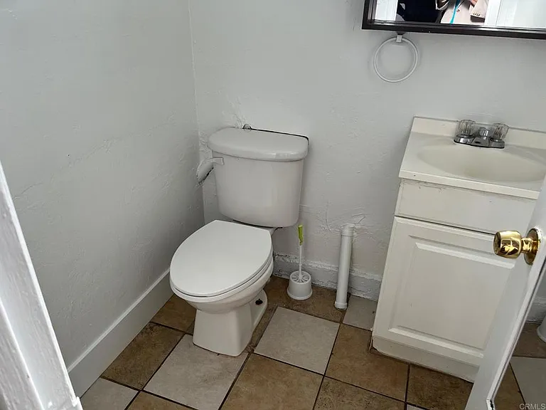 172 Palomar St — Photo 31