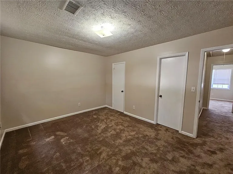 1743 Hunting Creek Dr SE — Photo 10