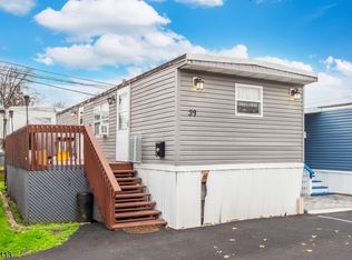 39 Helen Drive, Moonachie, NJ