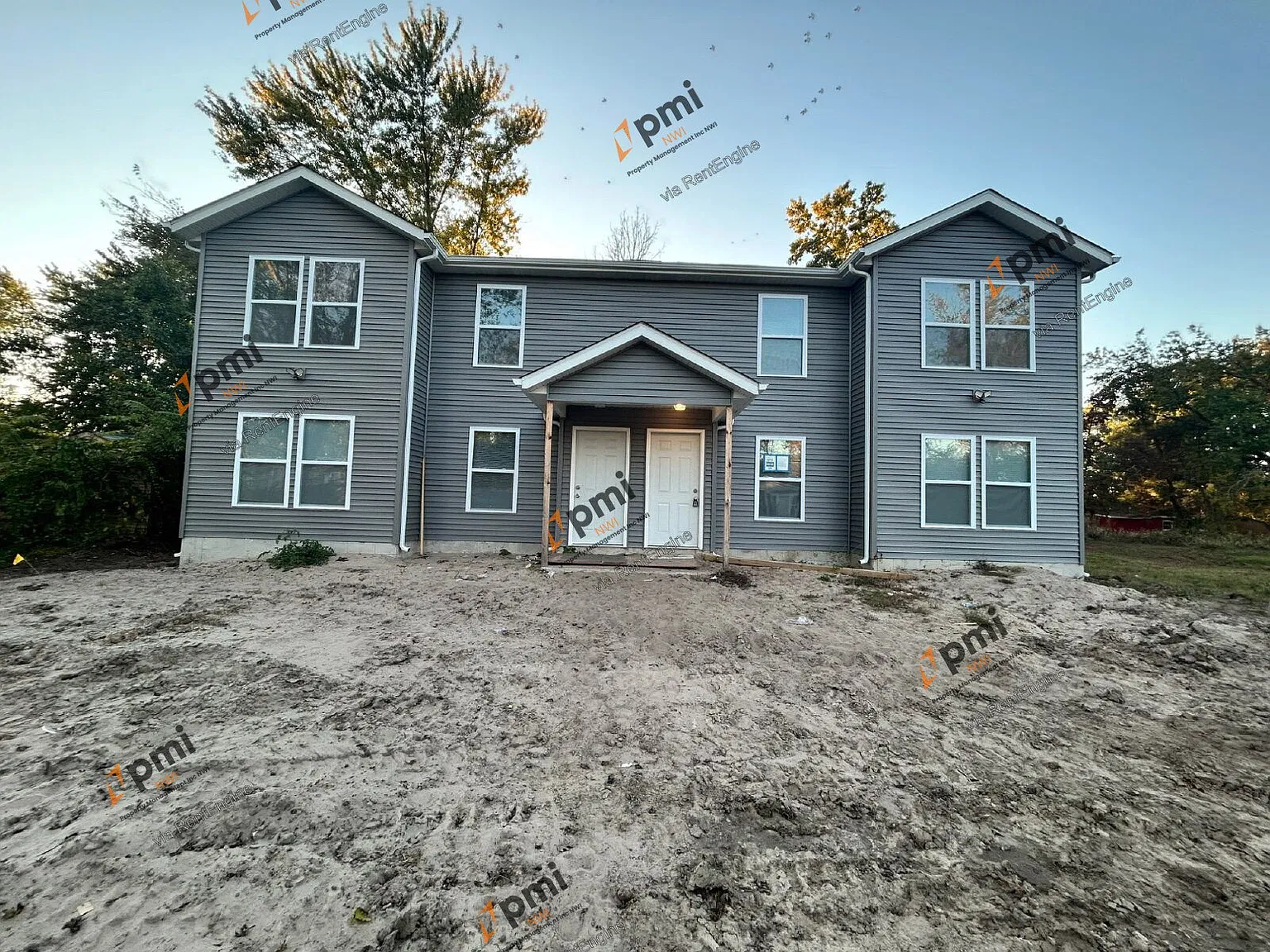 5 bed, 2.0 bath, 2200 sqft, $2,250 — Photo 3
