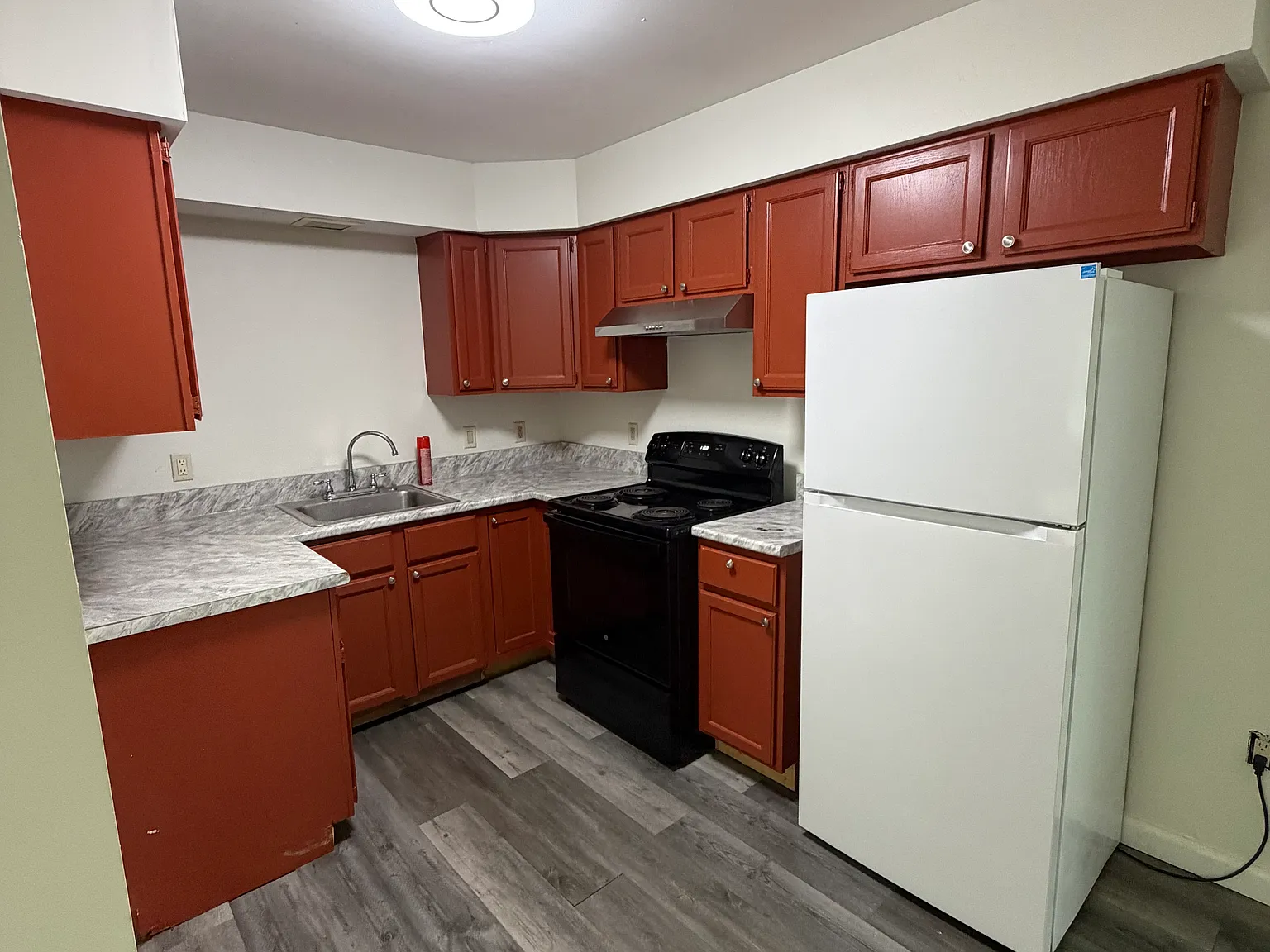 138 Maple St — Photo 1