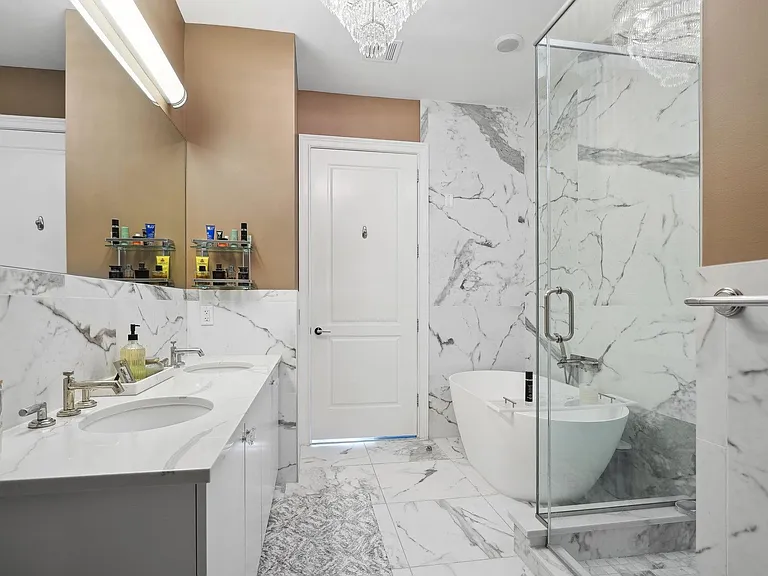 3 Somerset Ln #310 — Photo 13