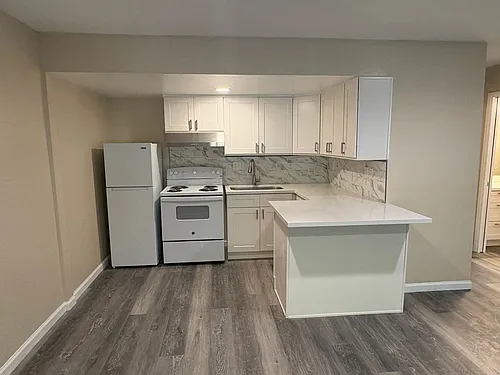 Stanford Garden Apartments Photo 1