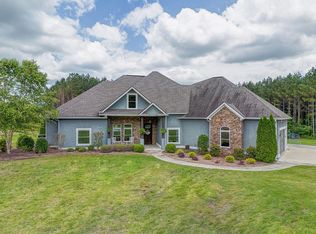 1853 Trickum Rd, Rocky Face, GA 30740