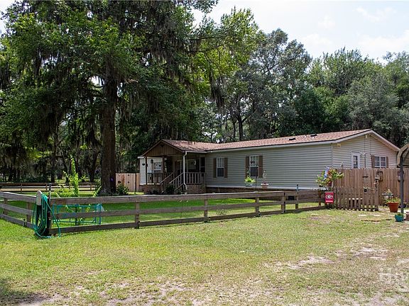 2nd image of 364 Lake Pamona Road