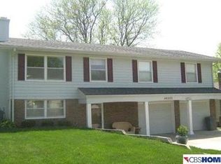 14223 Pine St, Omaha, NE 68144
