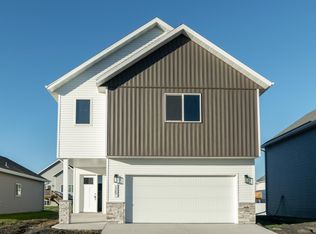 1287 Marlys Dr W, West Fargo, ND 58078