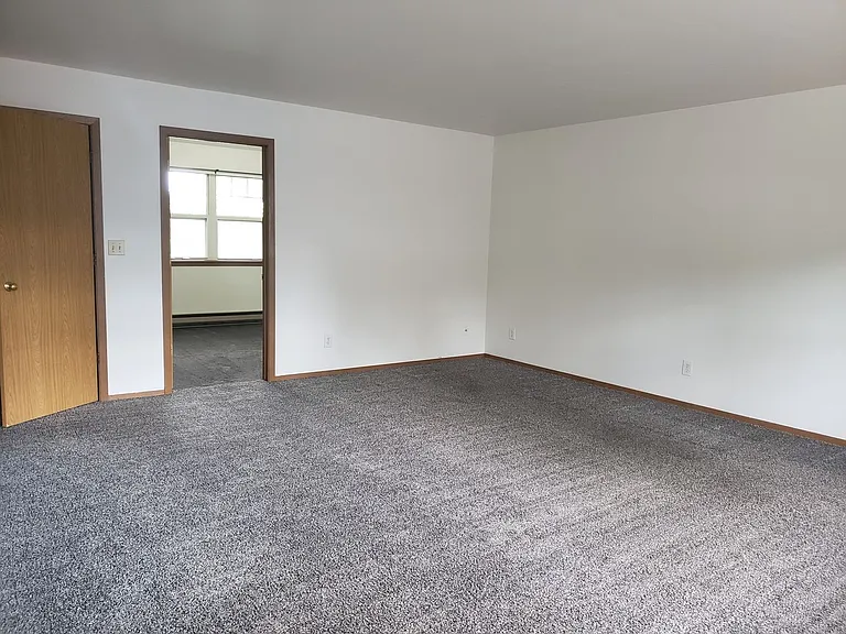 1130 Grand Ave — Photo 5