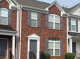 3 Spring Crossing Cir, Greer, SC 29650