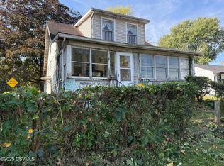 5 Runyan Rd, Selinsgrove, PA 17870