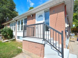 41 Newbury Dr, Newmarket, ON L3Y 4P9