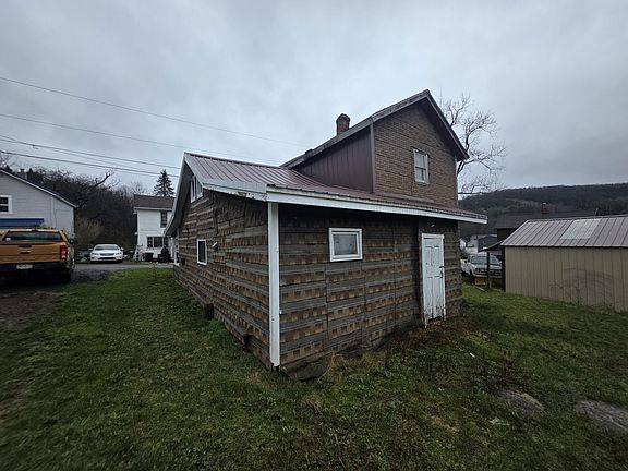3rd image of 29 Peters Rd
