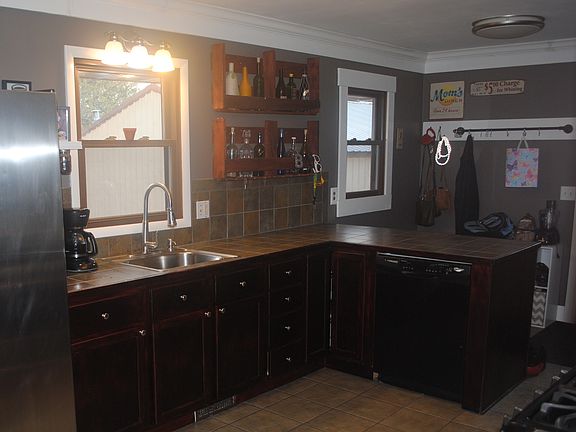 3rd image of 37639 Normandale Ave