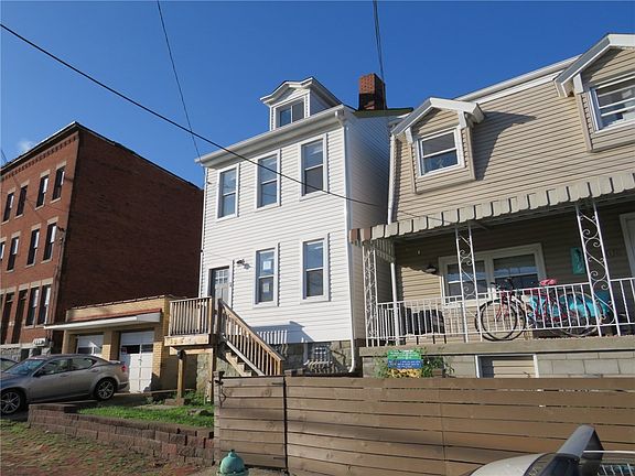 3rd image of 3108 Jane St