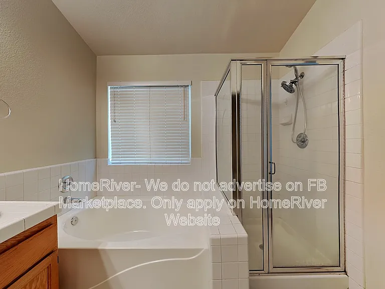 593 Fisher Cir — Photo 11
