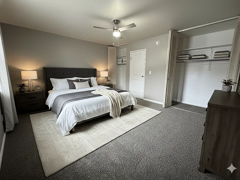 Lake Forest Apartment Homes — Photo 51