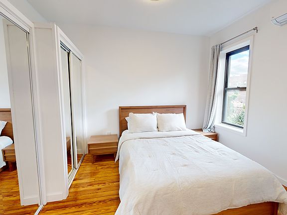 4th image of 31 Bethune St APT 5R