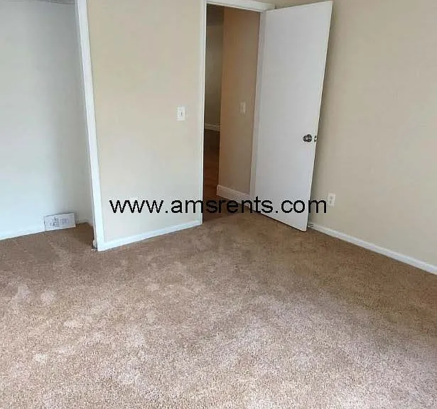 1812 Concord Dr — Photo 9