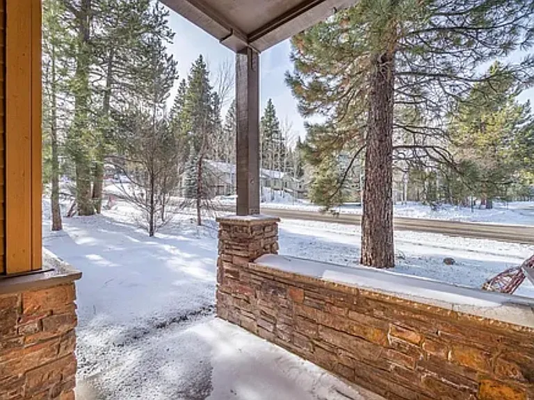 10183 Palisades Dr #A — Photo 13