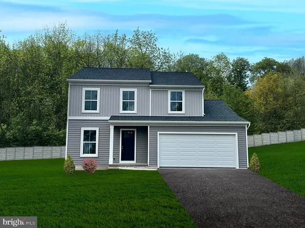 53 Ladderback Ln, Reading, PA 19606