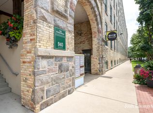 940 Monroe Ave NW UNIT 248, Grand Rapids, MI