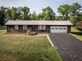 3500 Tamara Trl, Hermitage, PA 16148