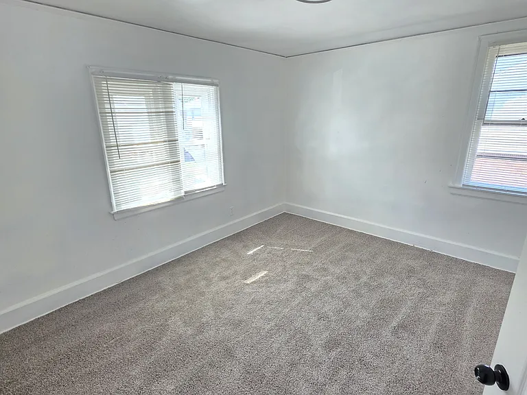 15760 Littlefield St — Photo 19