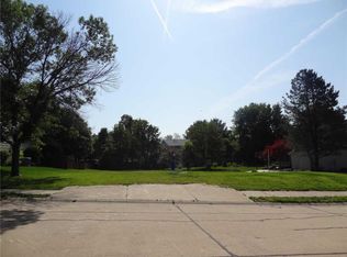 446 Schwarz Rd, O Fallon, IL 62269