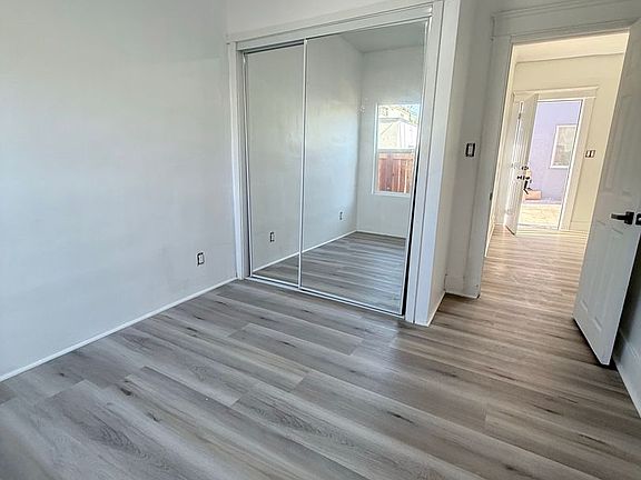 5th image of 721 E 7th St APT D