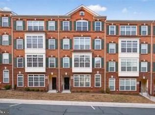42598 Cardinal Trace Ter, Ashburn, VA 20148