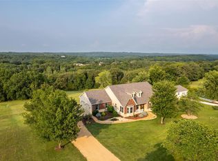 380 River Ridge Dr, Union, MO 63084