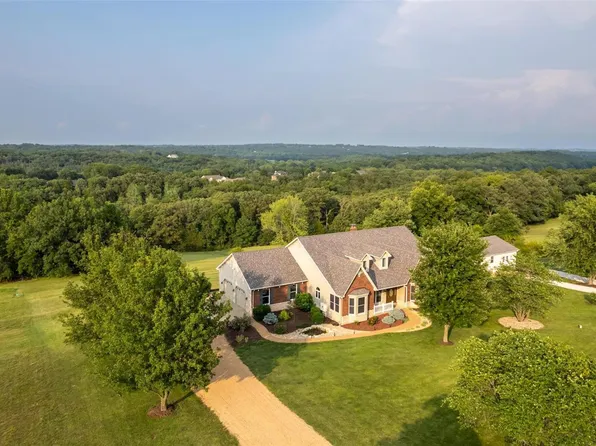 380 River Ridge Dr, Union, MO 63084
