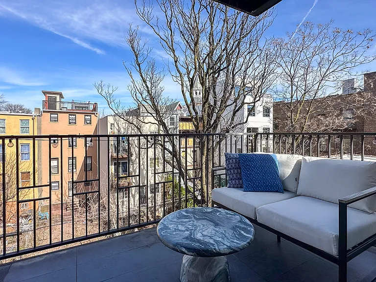 185 Putnam Ave #4 — Photo 2