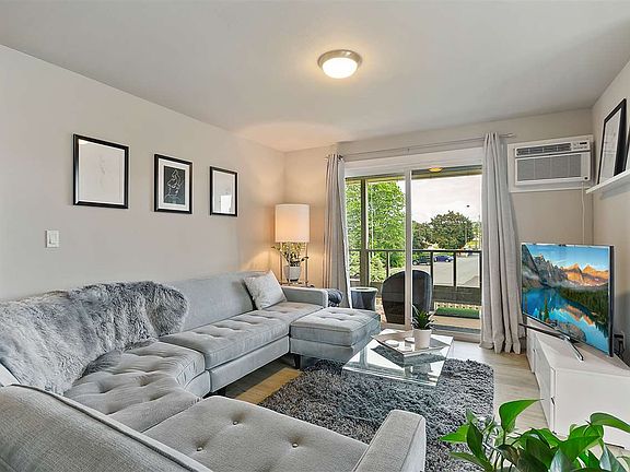 5th image of 4407 S Sheri Ct