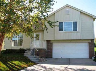 14521 Wirt St, Omaha, NE 68116