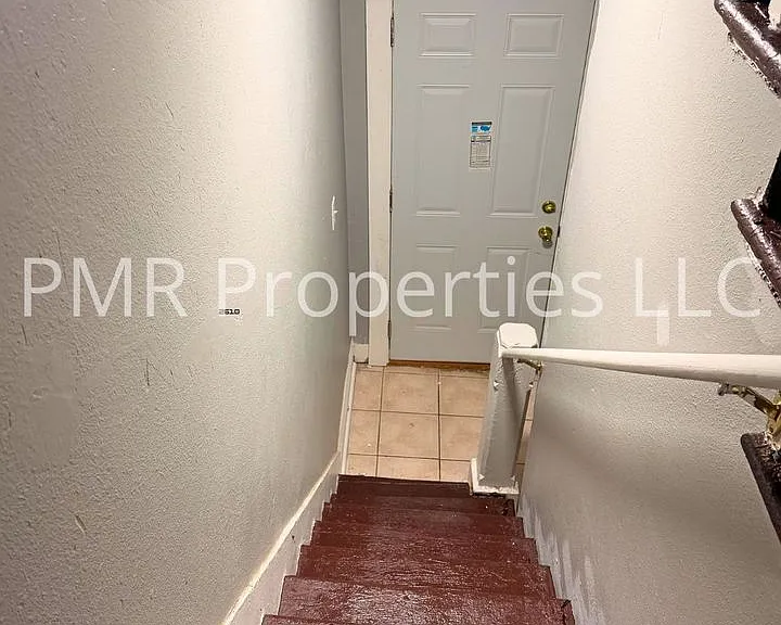 114-116 S 7th St — Photo 3