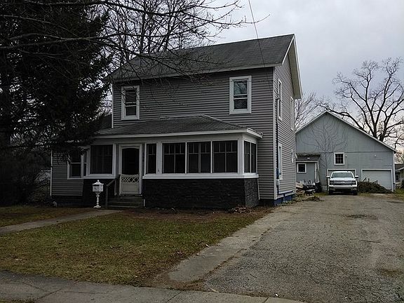 2nd image of 506 E Logan St