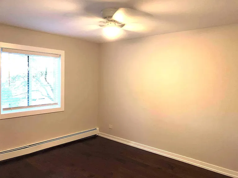 831 S Dwyer Ave — Photo 9