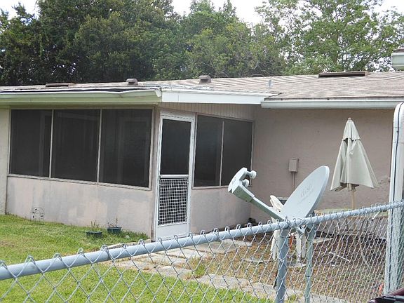 5th image of 218 Tennessee Ave