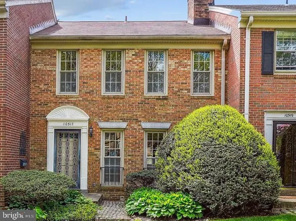 10517 Assembly Dr, Fairfax, VA 22030