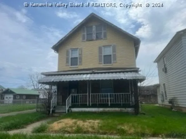 128 5th Ave, South Charleston, WV 25303