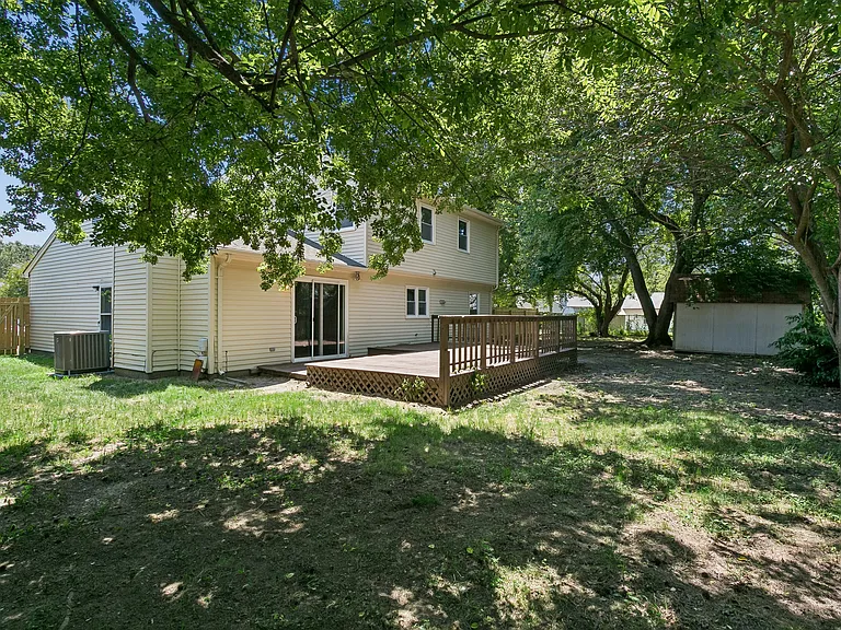 4 Delmont Ct — Photo 34