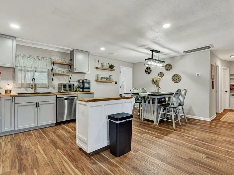 434 Climer Rd NE — Photo 8