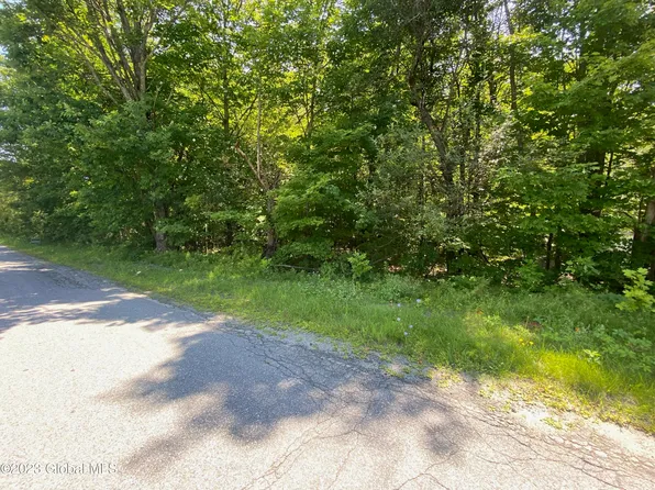 L20 JOYCE Road, Mineville, NY 12956